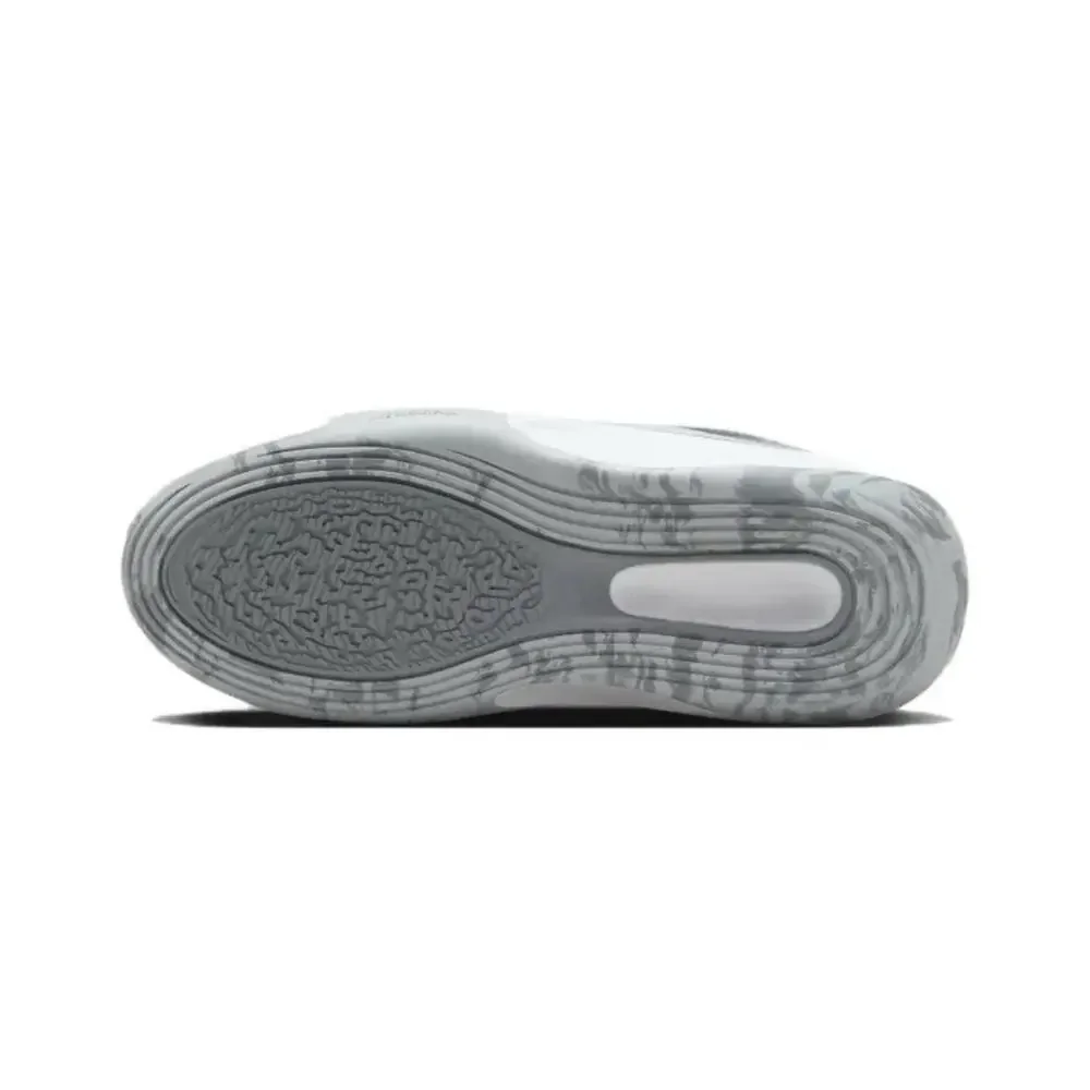 Youth 3 Nike IsoFly Baskeyball FN4384-100